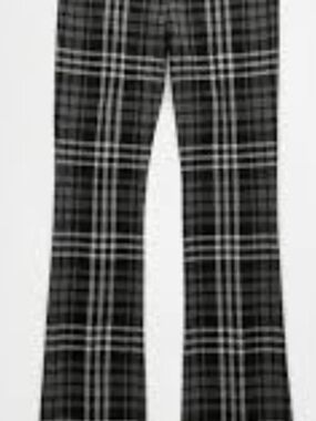 American Eagle Black and Gray Stretch Pants W Slight Flair